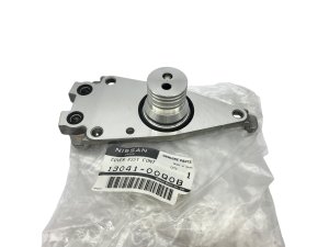 Tapa del árbol de levas 1304100Q0B Renault 0.9-1.2 TCe Original Nueva