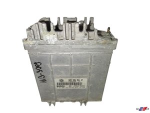 Controlador ECU Seat 0281001582 028906021EF Bosch
