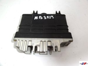 Controlador Ecu 0261200796  030906026M Bosch