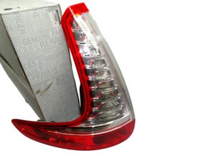 Luz trasera izquierda original Renault Grand Scenic 3 265550014R