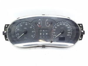 Cuentakilómetros Renault Clio 2 7700428508