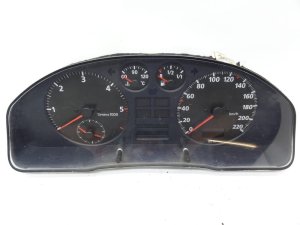 Cuentakilómetros y cuentarrevoluciones Audi A4 B5 8D0919033A