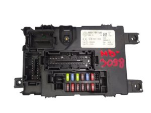 Caja de fusibles 00517817590 Delphi Fiat