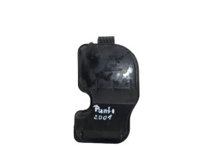 Tapa del reflector 89100967 OE Fiat Punto