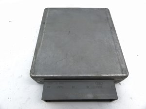 Controlador del motor Ford  2S4A-12A650-MB