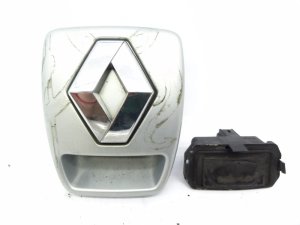 Manilla de la puerta trasera Renault Laguna 2 II 8200000901