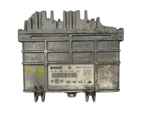 Controlador 0261203647 Volkswagen 032906026G