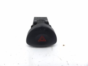 Interruptor de luces de emergencia 8200442723  R. Clio 2 Lift