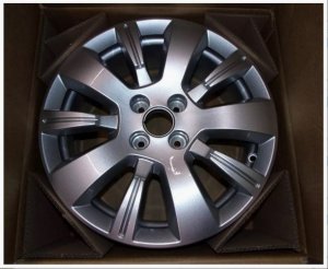 Llanta de aluminio R Captur 16 pulgadas 403000554R Nueva Original