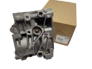 Soporte de la bomba de agua 1.1/ 1.4  120445 Nuevo OE PSA
