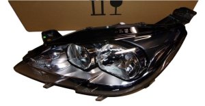 Reflector izquierdo 9677523080 Peugeot 308 II Original