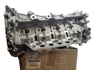 Culata del motor Original 110417248R Master 3 2.3DCI
