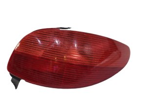 Luz trasera derecha  6351K4 Peugeot 206  98-03