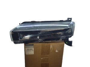 Reflector LED izquierdo D Spring 266052417R Nuevo original