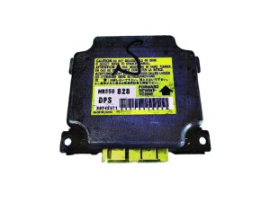 Controlador del sensor del airbag  Mitsubishi Colt   MR359828