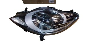 Reflector izquierdo 1607978180 Peugeot 107 Original