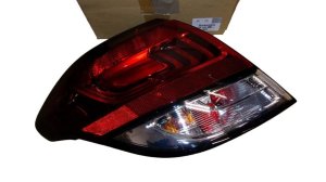 Luz trasera izquierda 9808624480 Citroën C4 II Original