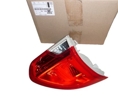 Luz trasera izquierda 9678074480 Peugeot 2008 Original