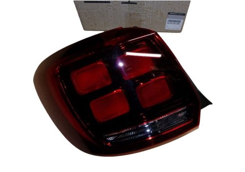 Luz trasera izquierda 265554938R Dacia Sandero II Lift Original