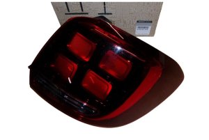 Luz trasera derecha 265506147R Dacia Sandero II Lift Original