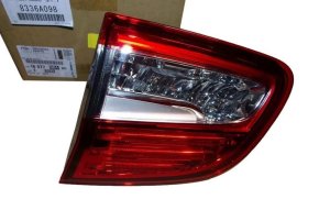 Luz trasera derecha 1607700480 Citroën C4 Aircross Original