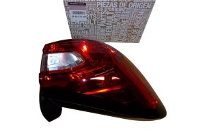 Luz trasera izquierda 265557367R Renault Captur Original