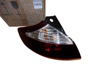 Luz trasera izquierda 265550548R Renault Megane III Original