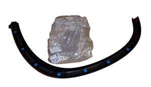 Moldura del guardabarros derecho 1607730980 Citroën C4 Aircross Original
