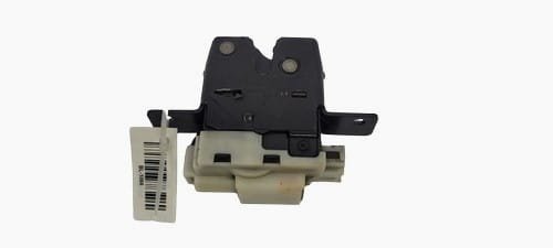 Cerradura del maletero 8200076240 Renault Scenic II