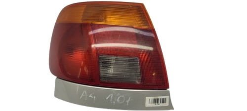 Luz trasera izquierda 8D0945095A Audi A4 B5 Sedán