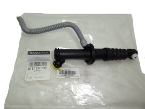 Bomba de embrague Clio Captur Sandero 306105773R
