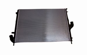 Radiador de agua 214100598R Dacia Duster 1.5DCI Original
