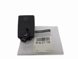 Cierre del cinturón de seguridad trasero 888227775R Renault Trafic III Original