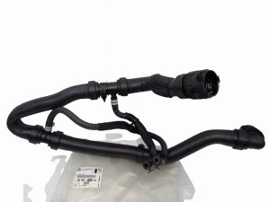 Manguera del radiador 9845755380 Peugeot 3008 II, Expert IV 1.5HDI Original