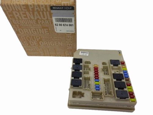 Caja de fusibles Clio 3 Modus 8200674661