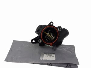 Carcasa del termostato 1.2Tce  110617250R Nuevo OE  Renault Espace IV