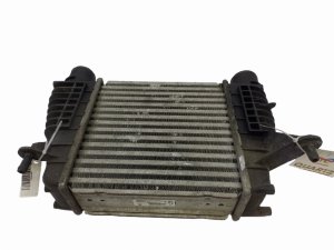 Radiador de aire 1.5 DCI Renault 8200471885 880590X
