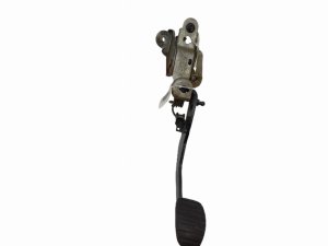 Pedal de embrague Renault Clio III  8200510910