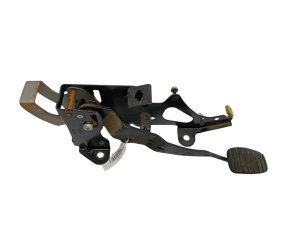 Pedal de freno 20639A00 Renault Megane II