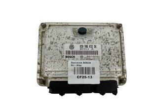 Controlador ECU 030906032DQ 0261207681 Volkswagen