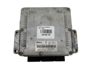 Controlador ECU 0281010556 8200095416 8200153946 Bosch Renault