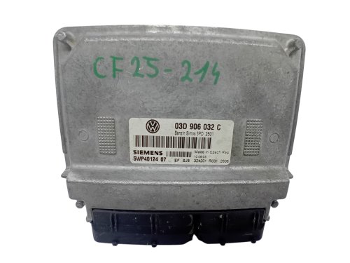 Controlador ECU 03D906032C 5WP4012407 VW Siemens