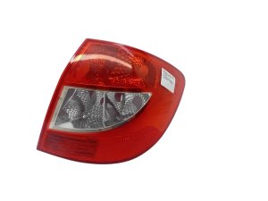 Lámpara trasera derecha 8200700047 Renault Thalia II