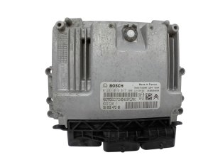 Controlador ECU 0281019817 9666729580 PSA Bosch
