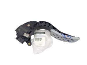 Potenciómetro del acelerador 180020038R Nuevo original Renault
