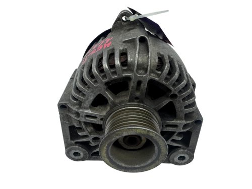 Alternador 1.5 1.9 dci 8200290215 TG11C022  Valeo  Renault