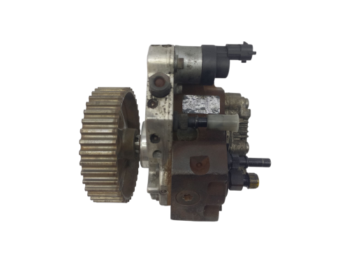 Bomba de inyección 1.9 DCI 8200108225 0445010075 Bosch Renault