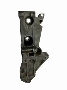 Soporte del alternador 8200425034 Renault Clio 3 Megane 2  1,6