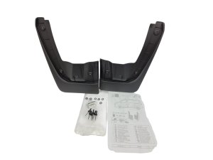 Guardabarros traseros 788128132R Nuevos OE Renault Trafic III
