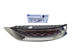 Luz trasera derecha 9815722580 Citroën DS7 Original
